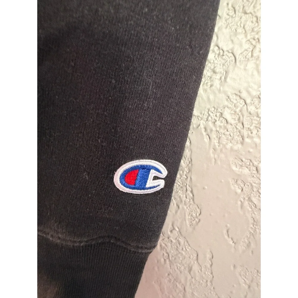 Champion crewneck sweatshirt